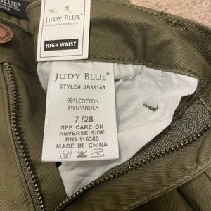 BN Judy Blue Size 7 Olive Jeans